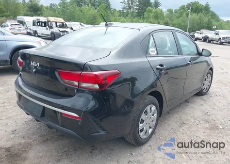 2022 Kia Rio S z USA, uszkodzony, nr VIN 3KPA24AD9NE452566